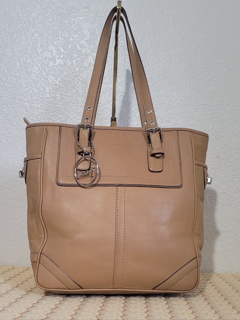 Coach Legacy Natural Cowhide Camel Tan Leather Classic Tote Shoulder Bag